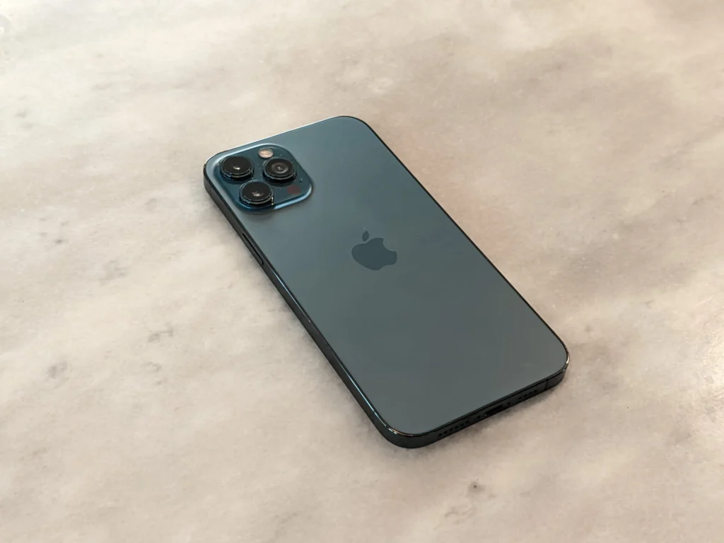 Telemóveis e smartphones recondicionados em Lisboa — Flipper Boys